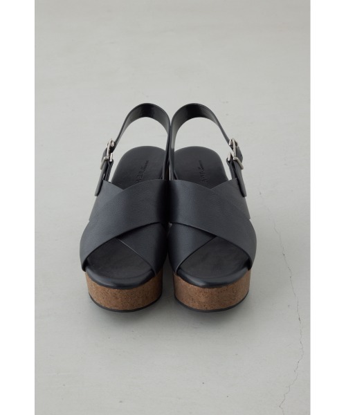 AZUL by moussy（アズールバイマウジー）の「ウェッジソールサンダル 靴（サンダル・レディース・ブラウン/ブラック・SMALL/MEDIUM/LARGE）」の6枚目の写真