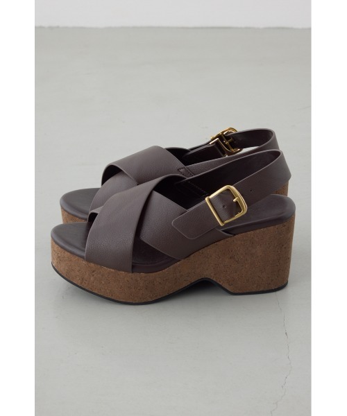 AZUL by moussy（アズールバイマウジー）の「ウェッジソールサンダル 靴（サンダル・レディース・ブラウン/ブラック・SMALL/MEDIUM/LARGE）」の16枚目の写真