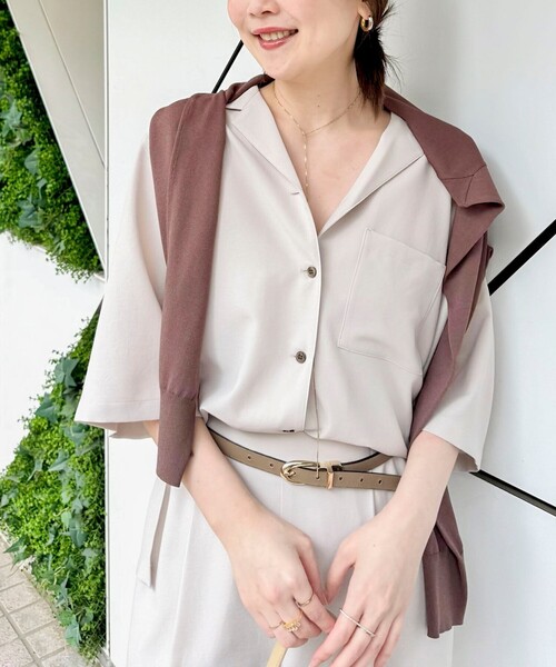NOLLEY’S Sophi（ノーリーズソフィ）の「《セットアップ対応》ウォッシャブルエアリージョーゼットショートシャツ（シャツ/ブラウス・レディース・ベージュ/ネイビー・38/36）」の18枚目の写真