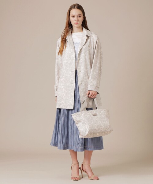 MACKINTOSH LONDON（マッキントッシュ ロンドン）の「【eclat5月号掲載】レインタフタプリントトートバッグ（トートバッグ・レディース・ベージュ/ライトブルー・FREE）」の7枚目の写真