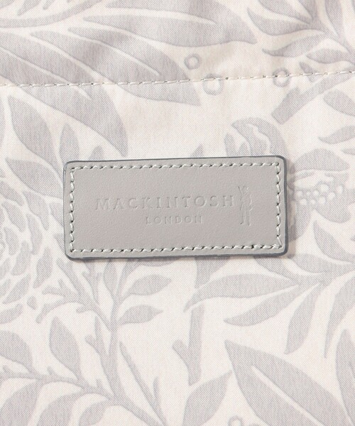 MACKINTOSH LONDON（マッキントッシュ ロンドン）の「【eclat5月号掲載】レインタフタプリントトートバッグ（トートバッグ・レディース・ベージュ/ライトブルー・FREE）」の13枚目の写真