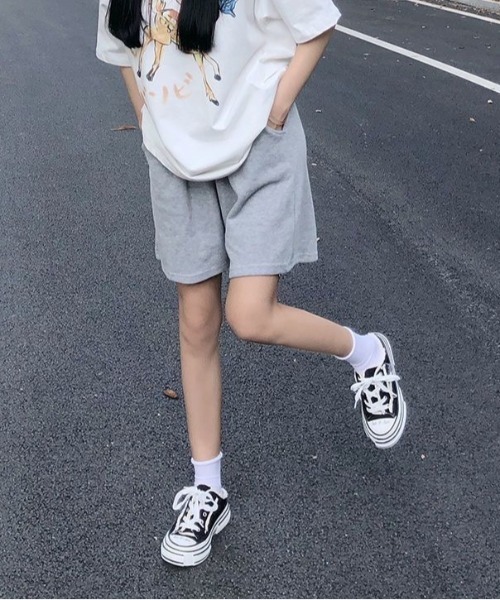 ViViDAY(ビビデー)の「スウェットハーフパンツ(スウェットパンツ・レディース・ライトグレー・M)」の2枚目の写真