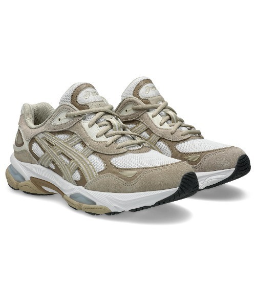 ASICS(アシックス)の「ASICS GEL-NYC 2.0(アシックス ゲル-エヌワイシー 2.0)(スニーカー・メンズ・ベージュ系/グレー系・29cm/28.5cm/28cm/27.5cm/27cm/26.5cm/26cm/25.5cm/25cm/24.5cm/24cm/23.5cm/23cm)」の2枚目の写真