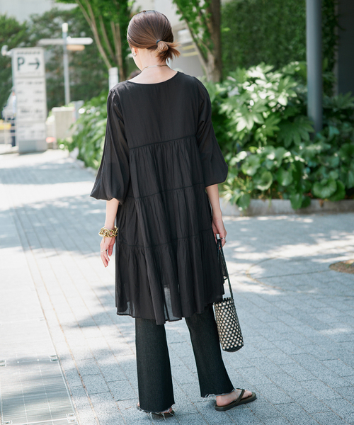 SLOBE IENA(スローブイエナ)の「《追加》コットンボイルティアードワンピース(ワンピース・レディース・ブラック/パープル/カーキ・FREE)」の6枚目の写真