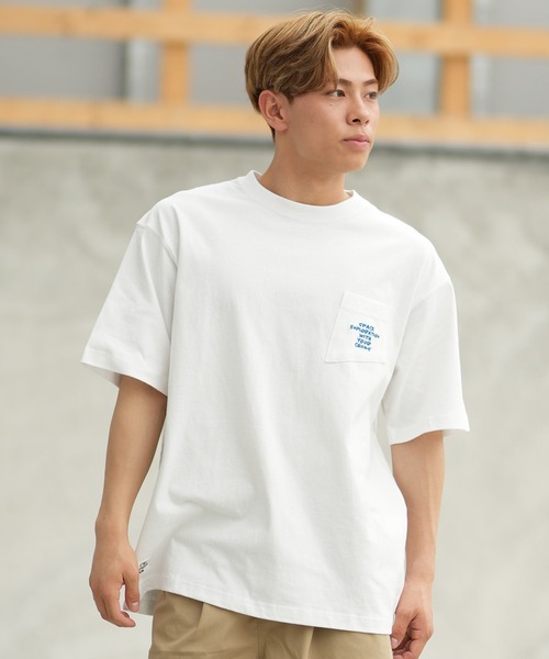 CHUMS(チャムス)の「CHUMS/チャムス 半袖 Tシャツ ボケT バックプリント CH01-2701(Tシャツ/カットソー・メンズ・ホワイト/ブラック・XL/L/M)」の17枚目の写真