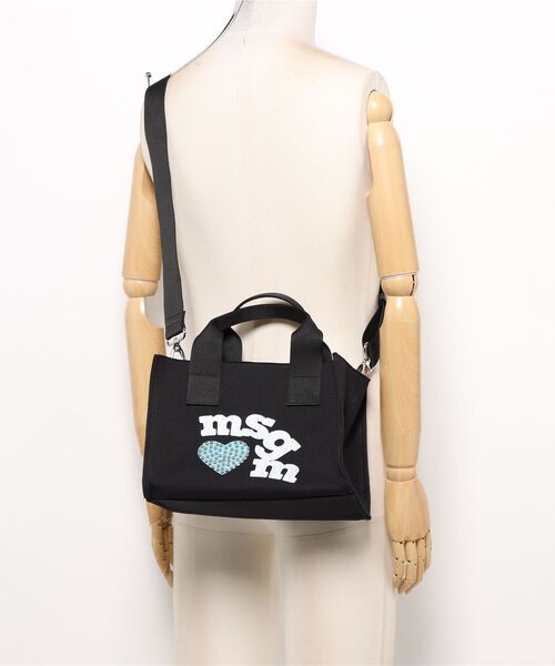 MSGM（エムエスジーエム）の「MSGM HEART LOGO 2Way キャンバスバッグ（ショルダーバッグ・レディース・ブラック・ONE SIZE）」の8枚目の写真