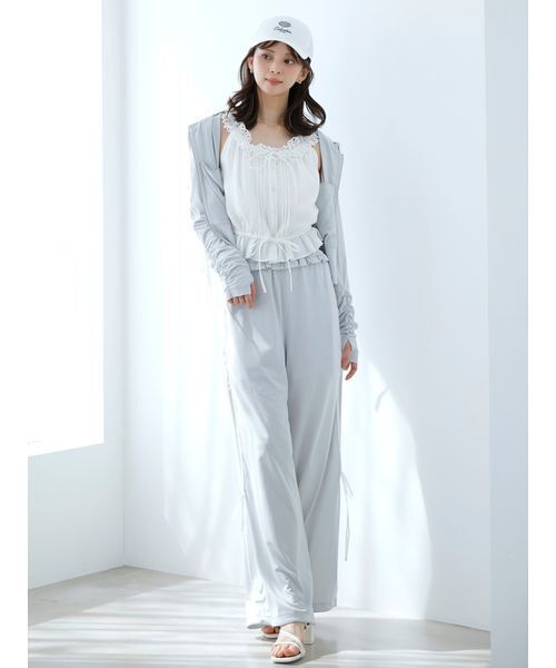 SNIDEL(スナイデル)の「クロップドフリルブラウス(シャツ/ブラウス・レディース・イエロー/ホワイト/ブラック・F)」の19枚目の写真