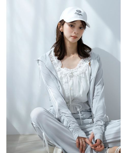 SNIDEL(スナイデル)の「クロップドフリルブラウス(シャツ/ブラウス・レディース・イエロー/ホワイト/ブラック・F)」の17枚目の写真