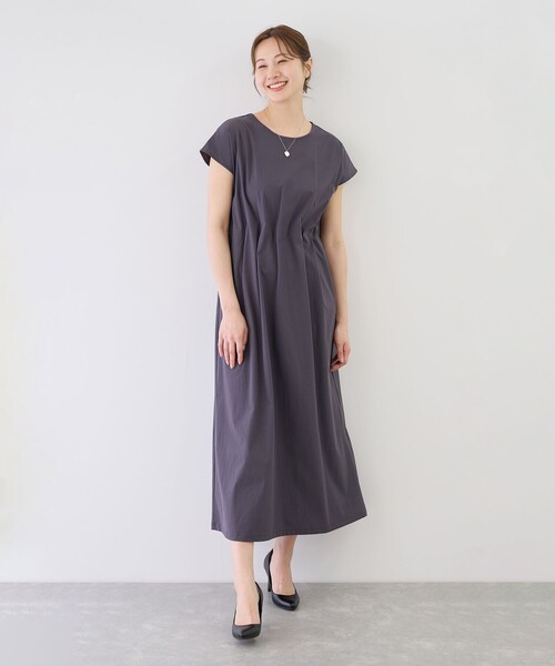 Jayro(ジャイロ)の「ラッシュガードウエストタックワンピース(ワンピース・レディース・ブラック/ベージュ/チャコールグレー・M)」の10枚目の写真