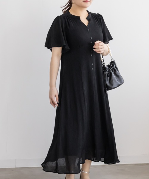 CLETTE(クレット)の「CLETTEオリジナルキーネックフレアワンピース(ワンピース・レディース・ブラック/ブルー/グリーン・4L/3L/LL)」の4枚目の写真