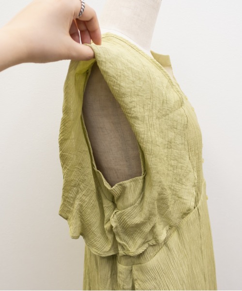 CLETTE(クレット)の「CLETTEオリジナルキーネックフレアワンピース(ワンピース・レディース・ブラック/ブルー/グリーン・4L/3L/LL)」の18枚目の写真