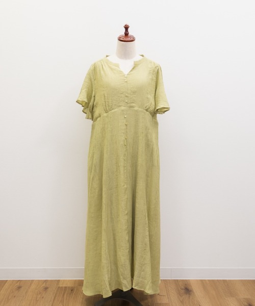 CLETTE(クレット)の「CLETTEオリジナルキーネックフレアワンピース(ワンピース・レディース・ブラック/ブルー/グリーン・4L/3L/LL)」の12枚目の写真