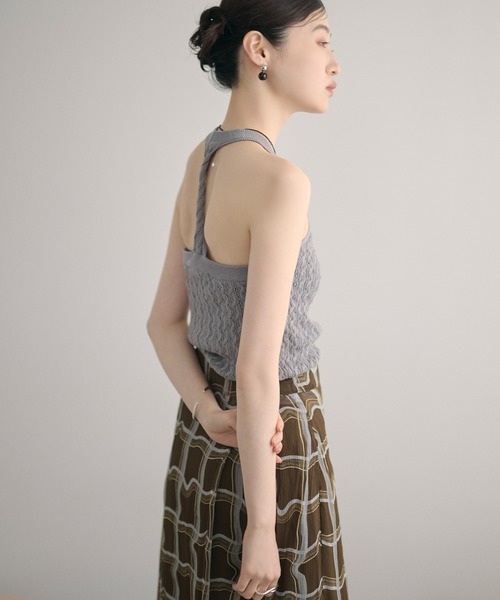 LAULEN(ローレン)の「back twist knit camisole /バックツイストニットキャミソール(キャミソール・レディース・グレー/アイボリー/ブラック・FREE)」の1枚目の写真