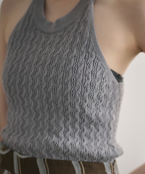 LAULEN(ローレン)の「back twist knit camisole /バックツイストニットキャミソール(キャミソール・レディース・グレー/アイボリー/ブラック・FREE)」の13枚目の写真