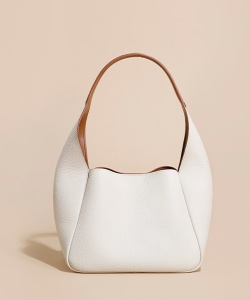 NiiNa（ニーナ）の「【NiiNa】【高品質牛革】ワンハンドルバケットバッグ / WEB限定（ハンドバッグ・レディース・ホワイト・FREE）」の14枚目の写真