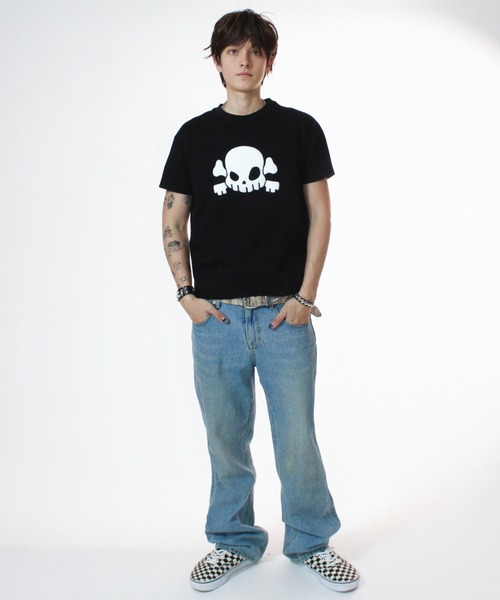 KEYMISERY(キーミザリー)の「A'GEM/9 × .kom 『KEYMISERY/キーミザリー』Skull Cross Key's Crop T-Shirt/スカルクロップTシャツ(Tシャツ/カットソー・メンズ・ホワイト/ブラック・S)」の4枚目の写真