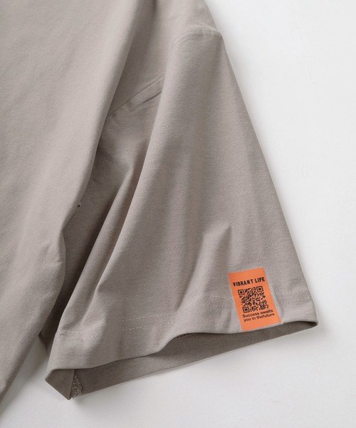 make a ray!(メイク ア レイ!)の「【83】COOL&DRY ストレッチ マルチファンクション ルームウェア/Tシャツ&ショートパンツ/セットアップ/ワンマイルウェア/2点セット/速乾/接触冷感/UVカット/ユニセックス/レディース/メンズ(ルームウェア/パジャマ・メンズ・グレイッシュベージュ/ネイビー/ブラック/チャコールグレー/オリーブ・L/XL/M)」の20枚目の写真