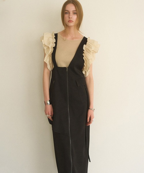 MIELI INVARIANT(ミエリインヴァリアント)の「Zip Pencil Asymmetry Dress(ワンピース・レディース・グレー系その他/ブラック・FREE)」の3枚目の写真