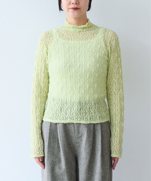 yuni(ユニ )の「flower shirring lace high neck pullover(Tシャツ/カットソー・レディース・イエロー/ホワイト/ブラック・FREE)」の11枚目の写真