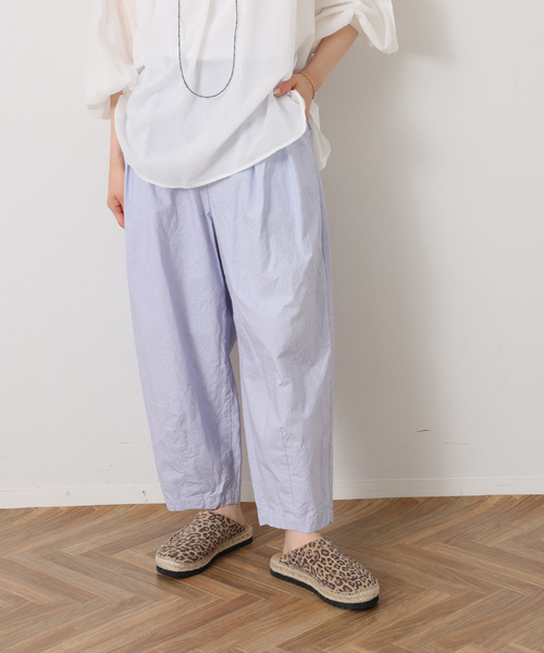 JOURNAL STANDARD LUXE(ジャーナルスタンダード ラックス)の「ダウンプルーフ タックカーブパンツ(その他パンツ・レディース・ラベンダー/ピンク/ライトグレー・FREE)」の17枚目の写真