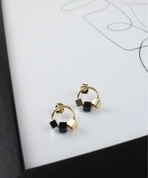 【Scrap Book】ミニキューブピアス