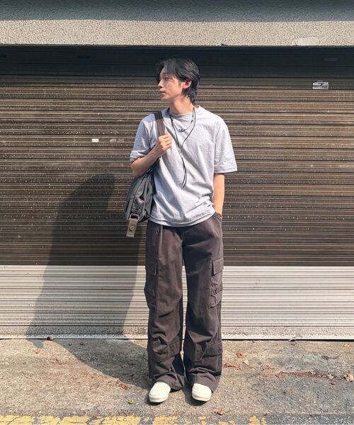 MISEKISEOUL MEN（ミセキソウルメンズ）の「Multi wide cargo pants CHARCOAL（その他パンツ・メンズ・その他・1/2/3）」の4枚目の写真