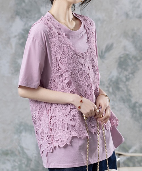 AMAJI(アマジ)の「レース切替 フェイクレイヤード 半袖Tシャツ(Tシャツ/カットソー・レディース・パープル・SMALL/MEDIUM/LARGE/X-LARGE)」の2枚目の写真