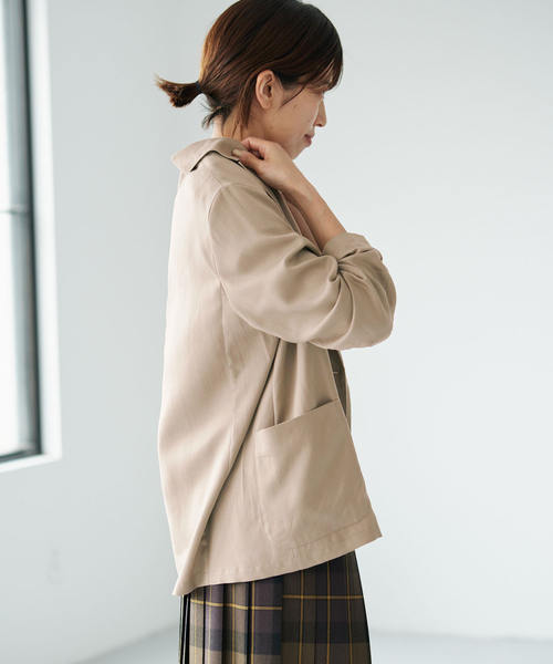 IENA(イエナ)の「《/接触冷感/手洗い可/セットアップ対応》テンダーツイル リラックスジャケット(テーラードジャケット・レディース・グレー/ベージュ・FREE)」の15枚目の写真