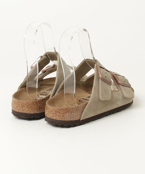 BIRKENSTOCK(ビルケンシュトック)の「BIRKENSTOCK/ビルケンシュトック/Arizona LEVE Taupe/スエードレザー トープ(サンダル・メンズ・ベージュ・37/40/39/42/41/38)」の2枚目の写真