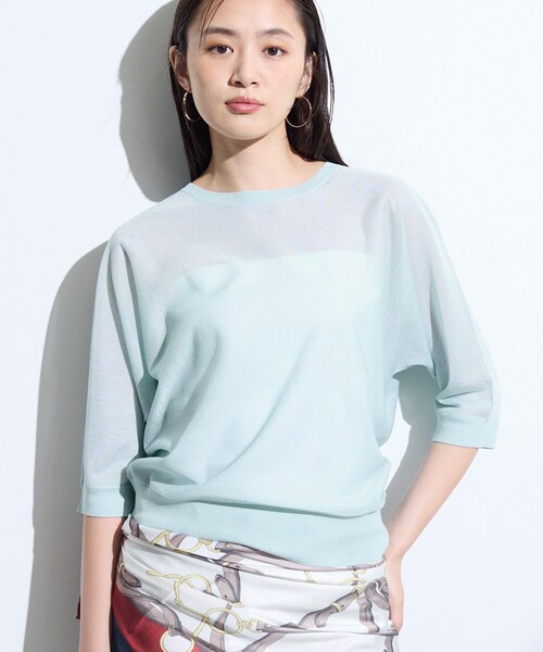 INDIVI(インディヴィ)の「【体型カバー/洗える】シアードルマンニット(ニット/セーター・レディース・グリーン系/ライトグレー系4/ブラウン系その他/ブラック・05/38/13/15 )」の4枚目の写真