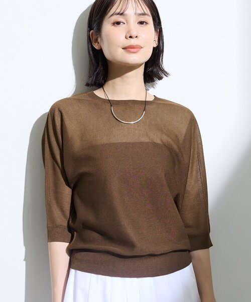 INDIVI(インディヴィ)の「【体型カバー/洗える】シアードルマンニット(ニット/セーター・レディース・グリーン系/ライトグレー系4/ブラウン系その他/ブラック・05/38/13/15 )」の3枚目の写真