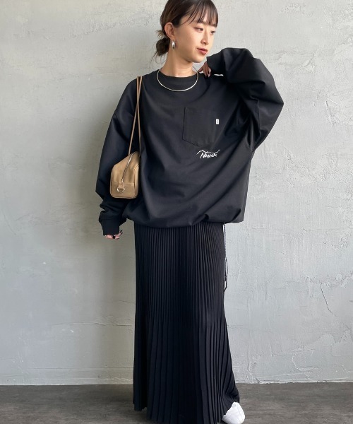 NANGA（ナンガ）の「【WEB先行予約】[NANGA/ナンガ] 別注 ドローコード付き ポケットロングスリーブTシャツ（Tシャツ/カットソー・レディース・ホワイト/ブラック・M/S/L）」の6枚目の写真
