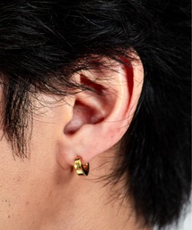 TOM WOOD（トムウッド）の「【TOMWOOD】Beck Huggies Gold ゴールド ピアス　ユニセックス（ピアス（両耳用））」