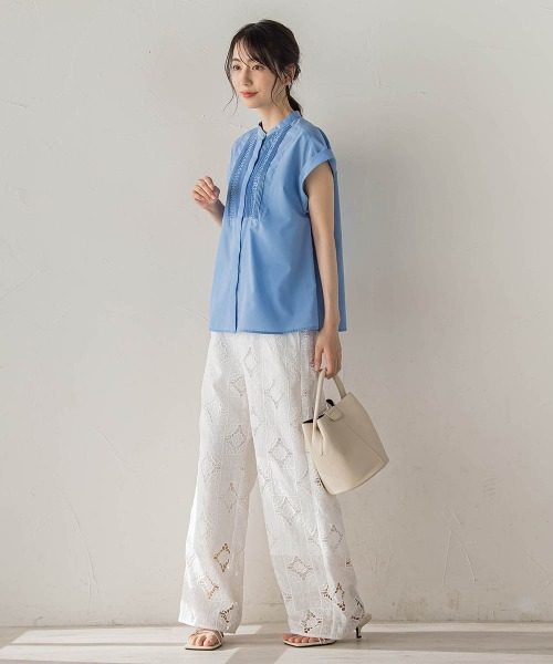 Droite lautreamont（ドロワットロートレアモン）の「【WEB限定】サスティナコットンライクローンブラウス（シャツ/ブラウス・レディース・オフホワイト/ブラック/ブルー・M）」の12枚目の写真