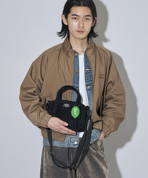 UMBRO(アンブロ)の「UMBRO/アンブロ SP BRUSHED BOSTON MINI BAG/別注 ブラッシュド ボストンミニバッグ(ショルダーバッグ・メンズ・ダークブラウン/ブラック・ONE SIZE)」の3枚目の写真