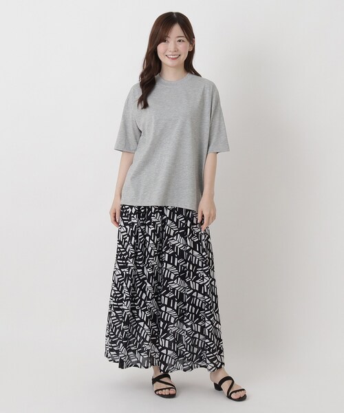 one'sterrace(ワンズテラス)の「【ひんやり】汗じみ防止加工 5分袖プルオーバー(Tシャツ/カットソー・レディース・ブラック系8/グレー系4/ネイビー系5・02)」の9枚目の写真