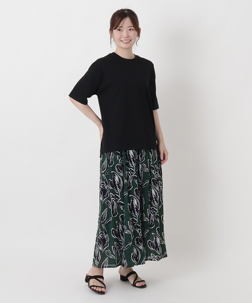 one'sterrace(ワンズテラス)の「【ひんやり】汗じみ防止加工 5分袖プルオーバー(Tシャツ/カットソー・レディース・ブラック系8/グレー系4/ネイビー系5・02)」の11枚目の写真