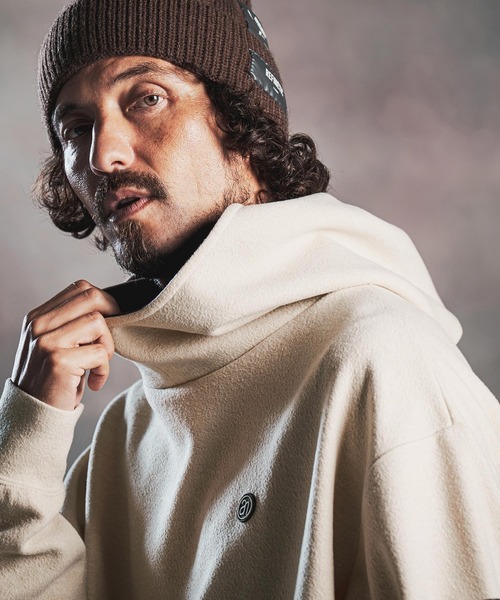 ANGENEHM(アンゲネーム)の「mpa4193-Wool-Blend Bonded Hooded Pullover プルオーバーパーカー(AG07-010acg)(パーカー・メンズ・グレー/ブラック/ライトベージュ・L/M/S)」の19枚目の写真