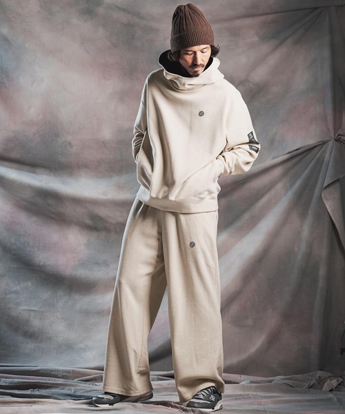 ANGENEHM(アンゲネーム)の「mpa4193-Wool-Blend Bonded Hooded Pullover プルオーバーパーカー(AG07-010acg)(パーカー・メンズ・グレー/ブラック/ライトベージュ・L/M/S)」の10枚目の写真