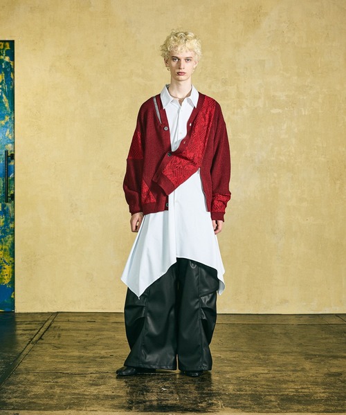 HARE(ハレ)の「【合成皮革】【SET UP対応】レザーマルチレイヤーカーゴパンツ(HARE)(カーゴパンツ・メンズ・ブラック/グレー/レッド・SMALL/MEDIUM)」の9枚目の写真