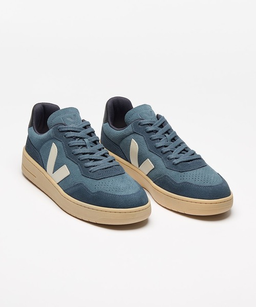 VEJA（ヴェジャ）の「VEJA V-90 スエードスニーカー（スニーカー・レディース・グレイッシュブルー・39/25/41/26.5cm/42/27cm/43/28cm/37/23/38/24）」の3枚目の写真