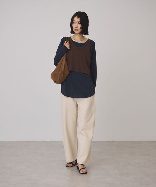 AMERICAN HOLIC(アメリカンホリック)の「シンチバックカーブデニムパンツ(デニムパンツ・レディース・アイボリー/ブラック・M/S/L)」の21枚目の写真