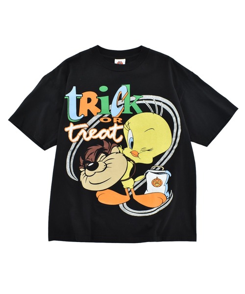 LABORATORY R(ラボラトリーアール)の「【USED】90’s デッドストック Looney Tunes ”Trick or Treat” キャラクター Tシャツ(Tシャツ/カットソー・メンズ・ブラック・X-LARGE)」の1枚目の写真