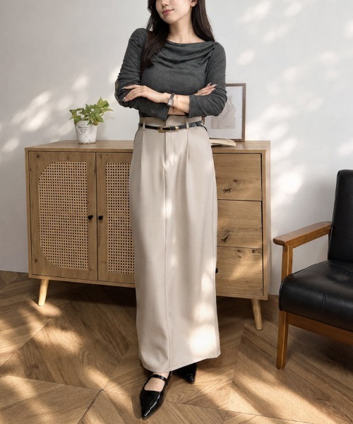 KOBE LETTUCE（コウベレタス）の「[ yuiさんコラボ ] 選べる2サイズウエストタックストレートスカート（スカート・レディース・ブラック/ベージュ/グレー/グレイッシュベージュ・M/PM）」の19枚目の写真