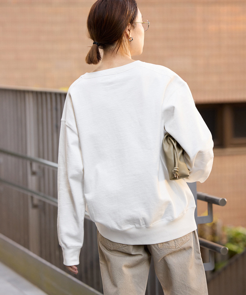 SLOBE IENA(スローブイエナ)の「《WEB限定/追加》フロッキープリントオーバースウェット(スウェット・レディース・アイボリー/ブラック/ホワイト・FREE)」の22枚目の写真