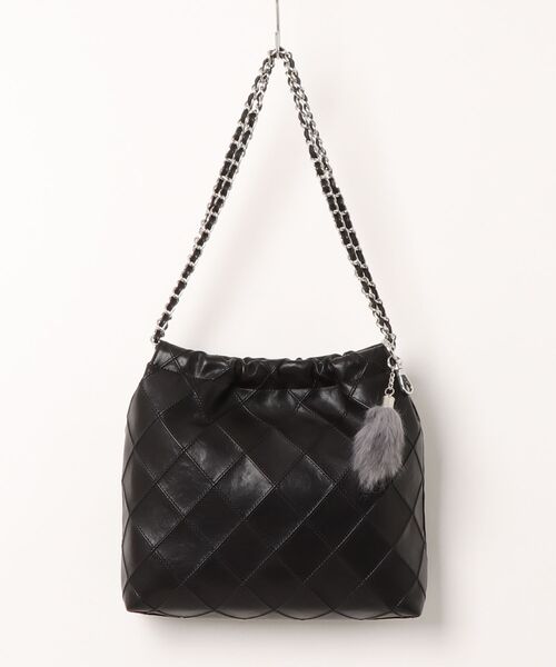 cache cache(カシュ カシュ)の「カシュカシュ cachecache / ダイヤ柄キルトチェーンハンドルバッグ(ショルダーバッグ・レディース・ベージュ/ブラック・FREE)」の2枚目の写真
