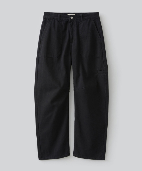 FABREGAT(ファブレガ)の「シンチバック カーブドチノパンツ (ブラック)(その他パンツ・メンズ・その他・3/4/1/2)」の1枚目の写真