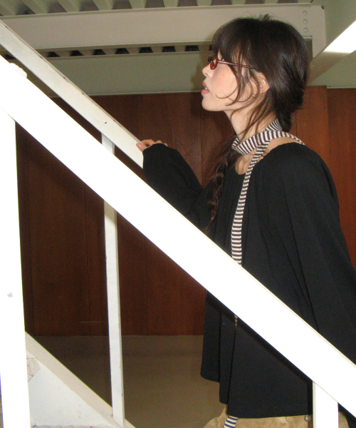 RONRON(ロンロン)の「SHIRRING PUFF LONG SLEEVE BLACK(Tシャツ/カットソー・レディース・その他・FREE)」の4枚目の写真