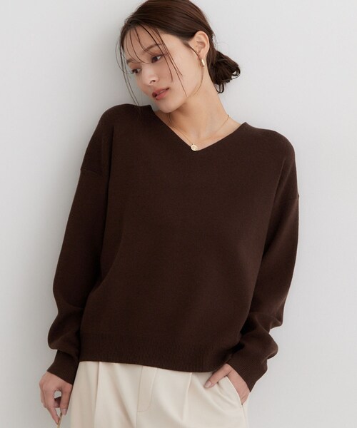 THE SHOP TK （ザ ショップ ティーケー ）の「【毛玉になりにくい/静電気防止/洗える】KINOCO 総針Vネックニット（ニット/セーター・レディース・オフホワイト・11/13/14）」の16枚目の写真