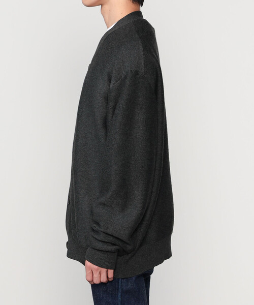 ORCIVAL(オーシバル)の「ORCIVAL | 〈別注〉ウールコットン Vネックカーディガン MEN(カーディガン/ボレロ・メンズ・ブラック/ダークグレー/ブラウン系その他・4/5)」の13枚目の写真